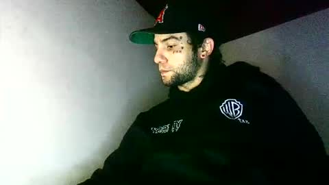 stiven online show from March 29, 2:12 am