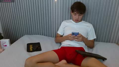 Stiwen online show from April 30, 2:13 pm