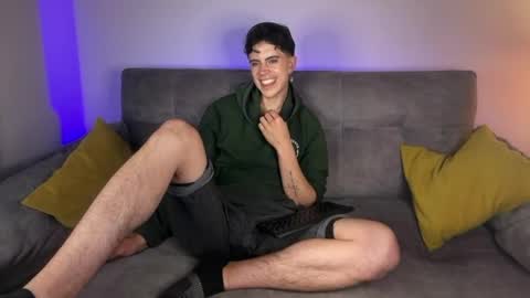 Stolas online show from March 20, 1:09 am