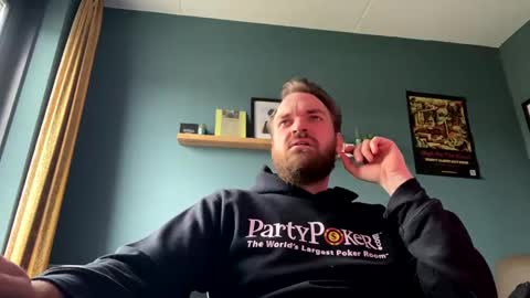 Stonerboner online show from December 27, 1:18 pm