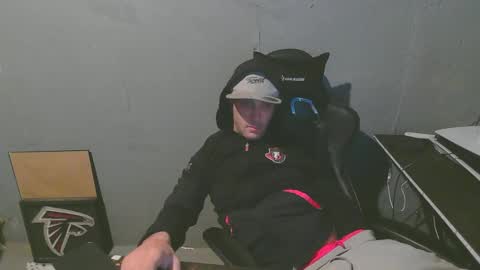 stonedpanda77 online show from December 11, 5:33 am