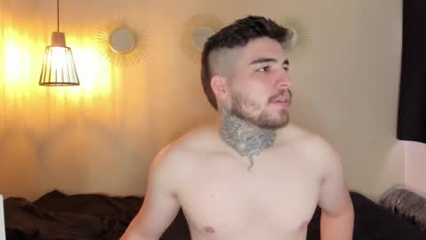 Snapshot of stoneepaul chatting on February 16, 5:48 pm     --free-- online show from February 16, 5:48 pm