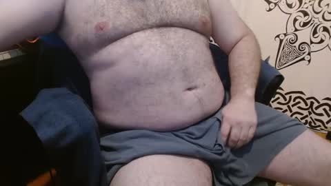 Snapshot of stonerbear42 chatting on December 24, 2:33 pm Stonerbear42 online show from December 24, 2:33 pm