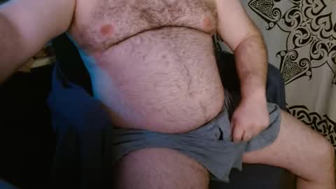 Snapshot of stonerbear42 chatting on March 11, 5:49 am Stonerbear42 online show from March 11, 5:49 am