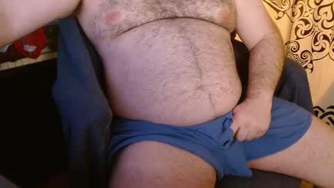 Snapshot of stonerbear42 chatting on March 3, 1:17 am Stonerbear42 online show from March 3, 1:17 am