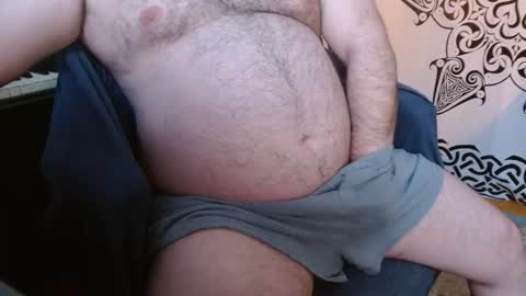 Snapshot of stonerbear42 chatting on February 27, 5:36 pm Stonerbear42 online show from February 27, 5:36 pm