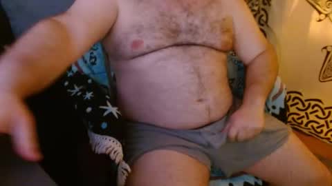 Snapshot of stonerbear42 chatting on December 13, 9:30 pm Stonerbear42 online show from December 13, 9:30 pm