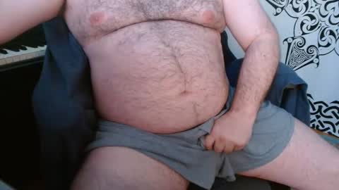 Snapshot of stonerbear42 chatting on February 28, 12:42 pm Stonerbear42 online show from February 28, 12:42 pm