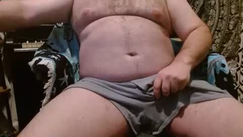 Snapshot of stonerbear42 chatting on December 12, 9:26 pm Stonerbear42 online show from December 12, 9:26 pm