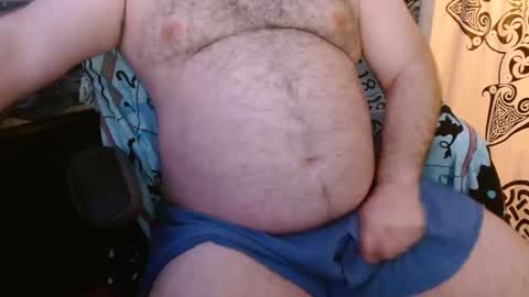 Snapshot of stonerbear42 chatting on February 11, 12:27 pm Stonerbear42 online show from February 11, 12:27 pm