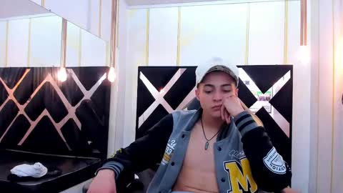 Snapshot of stonne69 chatting on February 19, 12:35 am stonne69 online show from February 19, 12:35 am