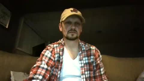 Snapshot of stook4 chatting on September 26, 3:04 am LifestyleMan313 online show from September 26, 3:04 am