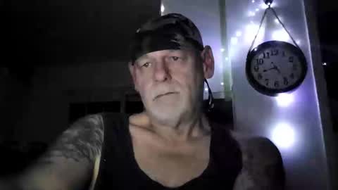 Snapshot of stormynorm14 chatting on December 29, 1:24 am stormynorm14 online show from December 29, 1:24 am