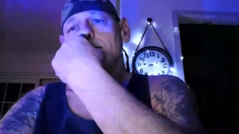 Snapshot of stormynorm14 chatting on March 8, 2:10 am stormynorm14 online show from March 8, 2:10 am