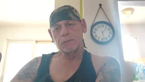 Snapshot of stormynorm14 chatting on December 23, 6:27 pm stormynorm14 online show from December 23, 6:27 pm