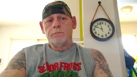 Snapshot of stormynorm14 chatting on January 2, 2:57 pm stormynorm14 online show from January 2, 2:57 pm