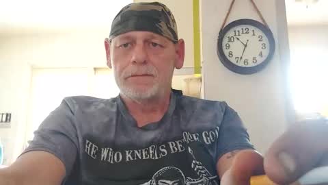 Snapshot of stormynorm14 chatting on December 22, 3:33 pm stormynorm14 online show from December 22, 3:33 pm