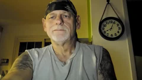 Snapshot of stormynorm14 chatting on December 5, 1:03 am stormynorm14 online show from December 5, 1:03 am