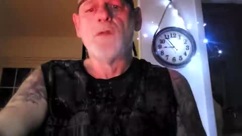 Snapshot of stormynorm14 chatting on February 23, 1:53 am stormynorm14 online show from February 23, 1:53 am