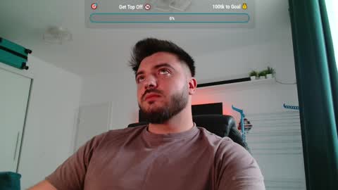 Jack online show from April 11, 2:31 pm