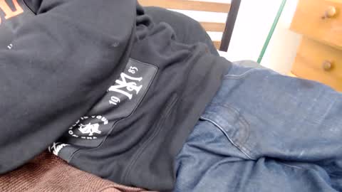 str8_cloud_party online show from April 28, 12:43 pm