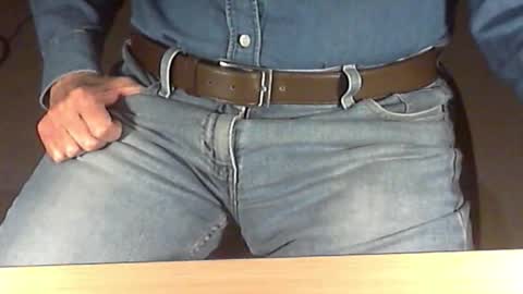 Dave online show from November 29, 8:44 pm