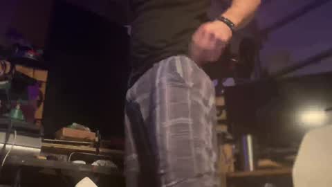Snapshot of str8foryouguy chatting on February 6, 2:37 pm Str8 online show from February 6, 2:37 pm