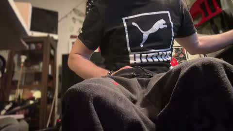 Snapshot of str8foryouguy chatting on March 4, 11:32 pm Str8 online show from March 4, 11:32 pm