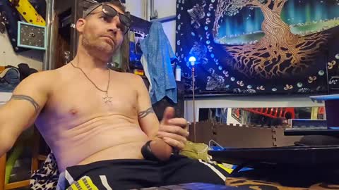 Snapshot of str8foryouguy chatting on December 23, 6:16 pm Str8 online show from December 23, 6:16 pm