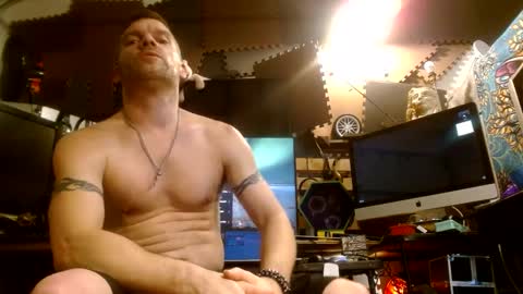 Snapshot of str8foryouguy chatting on February 5, 1:26 am Str8 online show from February 5, 1:26 am