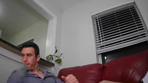 Snapshot of str8stuntcox chatting on October 12, 3:44 am Str8StuntCox online show from October 12, 3:44 am