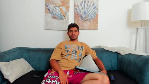 straight__friends online show from April 1, 1:41 pm