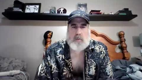 Straightbear4you online show from November 7, 2:15 am