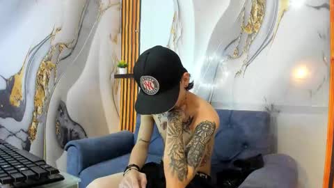 Snapshot of straightboy_nick chatting on October 14, 7:37 am NICK online show from October 14, 7:37 am