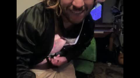 Cowboy Zuhly online show from May 7, 6:13 am