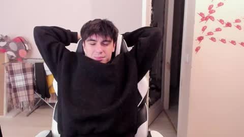 Snapshot of stralght_twinks chatting on February 25, 4:31 pm Ray online show from February 25, 4:31 pm