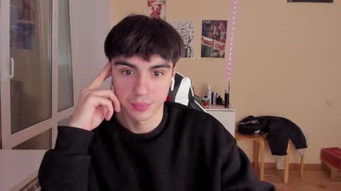 Snapshot of stralght_twinks chatting on January 31, 2:28 pm Ray online show from January 31, 2:28 pm