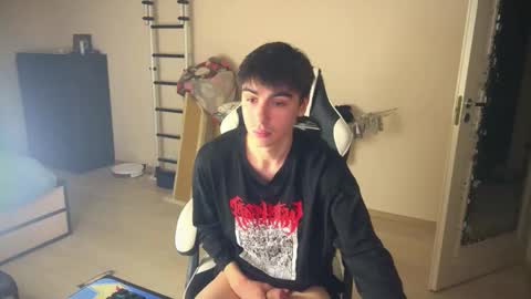 Ray online show from December 3, 3:07 pm