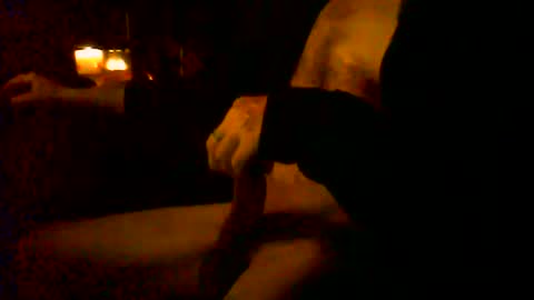 Snapshot of strangebrew0n356 chatting on September 25, 4:00 am strangebrew0n356 online show from September 25, 4:00 am