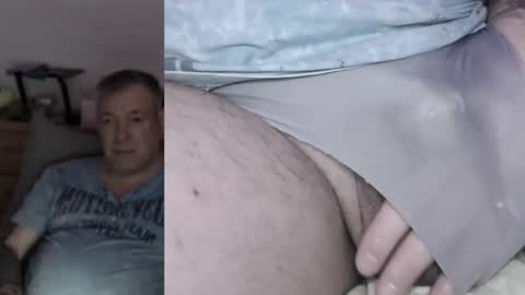 Snapshot of stranger1966 chatting on January 12, 10:12 pm Stranger online show from January 12, 10:12 pm