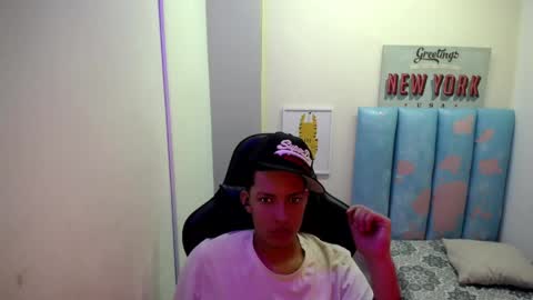 Street online show from April 27, 7:52 pm
