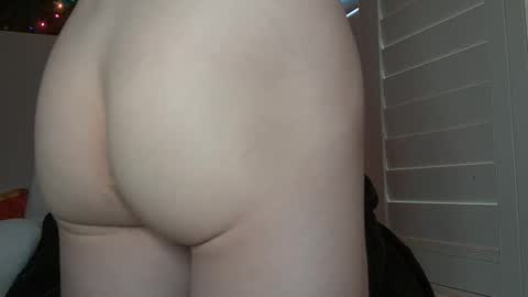 Dong Stroker online show from November 2, 5:17 pm