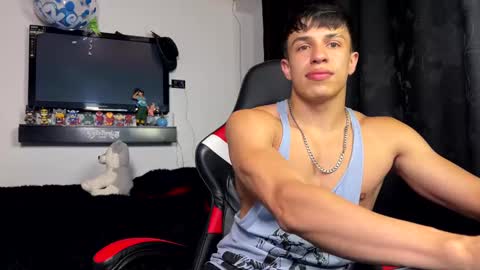 Snapshot of strong_jackxxx chatting on February 7, 4:59 am Daddy Jack online show from February 7, 4:59 am