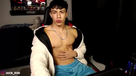 Snapshot of strong_jackxxx chatting on February 14, 5:41 am Daddy Jack online show from February 14, 5:41 am