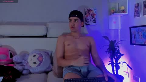 strong_rock69 online show from April 18, 7:07 pm