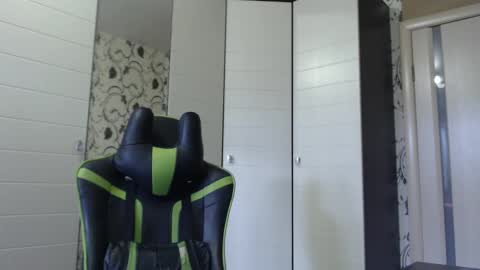 Alex online show from October 16, 9:06 am