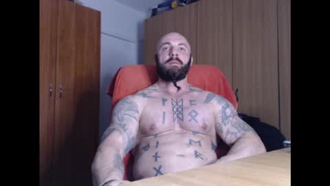 Snapshot of strongivan chatting on February 12, 7:13 pm StrongIvan online show from February 12, 7:13 pm