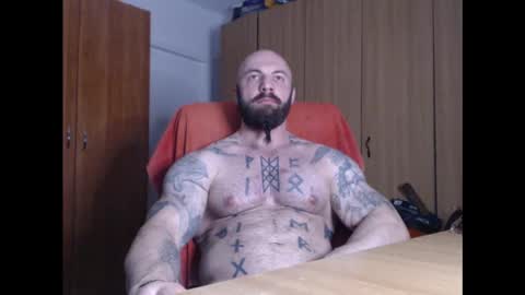 Snapshot of strongivan chatting on January 30, 6:54 pm StrongIvan online show from January 30, 6:54 pm