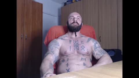 Snapshot of strongivan chatting on February 15, 7:17 pm StrongIvan online show from February 15, 7:17 pm
