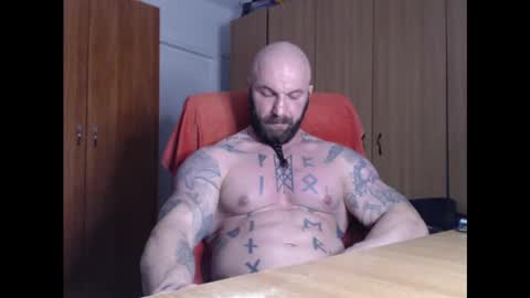 Snapshot of strongivan chatting on February 5, 7:31 pm StrongIvan online show from February 5, 7:31 pm
